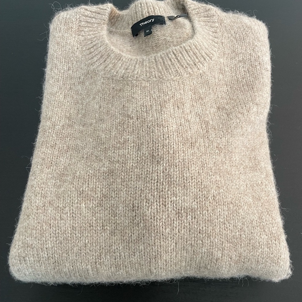 Theory Men's Beige Sweater